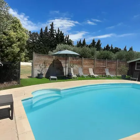 Mas Sansonnets Holiday home *